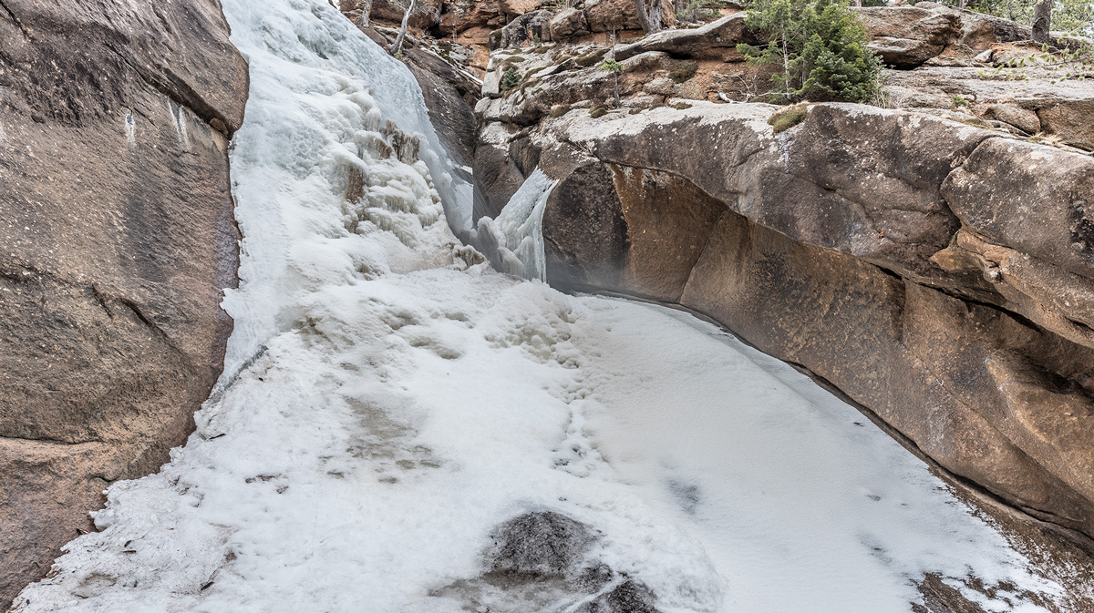 Elk Falls - Frozen waterfall, Staunton State Park, Colorado